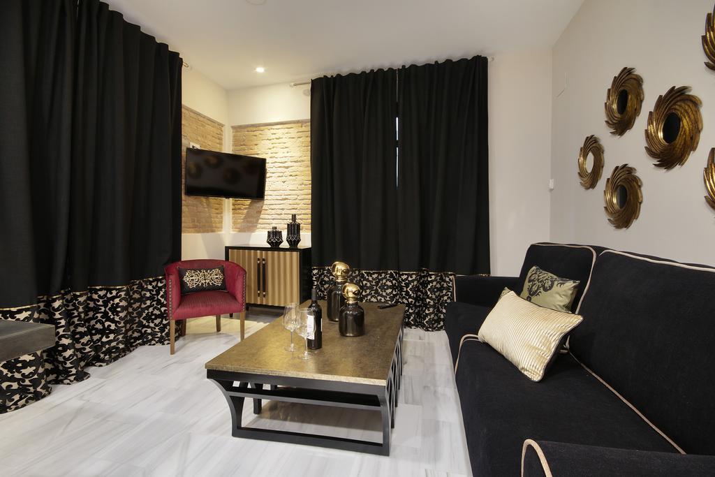Suites Gran Via Capilla Real Granada Bagian luar foto