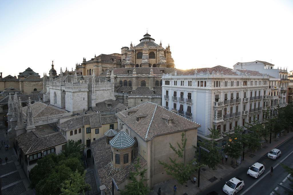 Suites Gran Via Capilla Real Granada Bagian luar foto